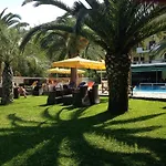 Apart-hotel Cleopatra 4*
