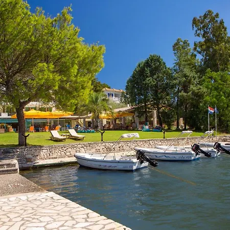 Cleopatra Beach Aparthotel Geni (Lefkada)