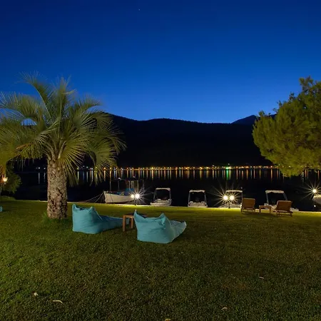 Aparthotel Cleopatra Beach
