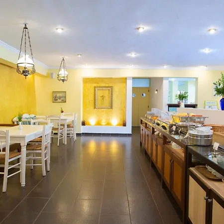 Cleopatra Beach Aparthotel