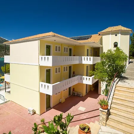 Cleopatra Beach 3* Geni (Lefkada)