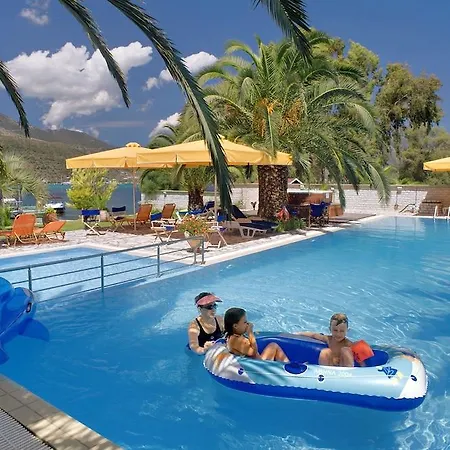 Cleopatra Beach Geni (Lefkada)