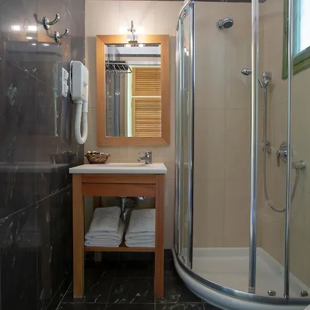 Aparthotel Cleopatra Beach 3*