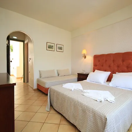 Cleopatra Hotel apartamentowy Yénion