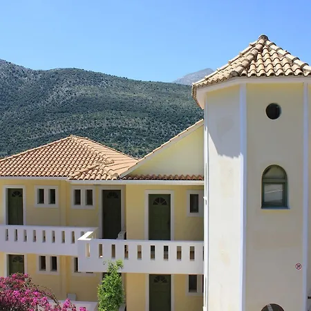 Aparthotel Cleopatra Beach 3*