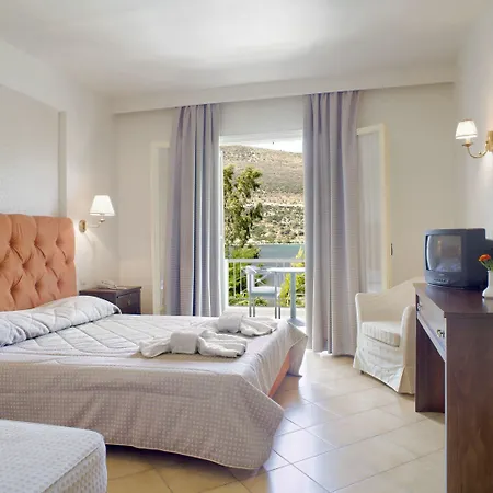 Apartahotel Cleopatra Yénion